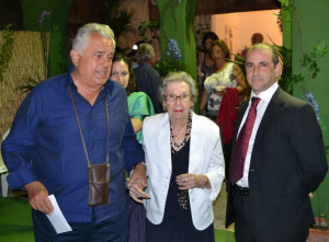 foto d'andrea,signora pina, mamma ruccello, sindaco positano, de lucia