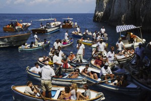 08-the-amalfi-coast-capri-2014-cm-65x90-martin-parr-magnum-photos-studio-trisorio